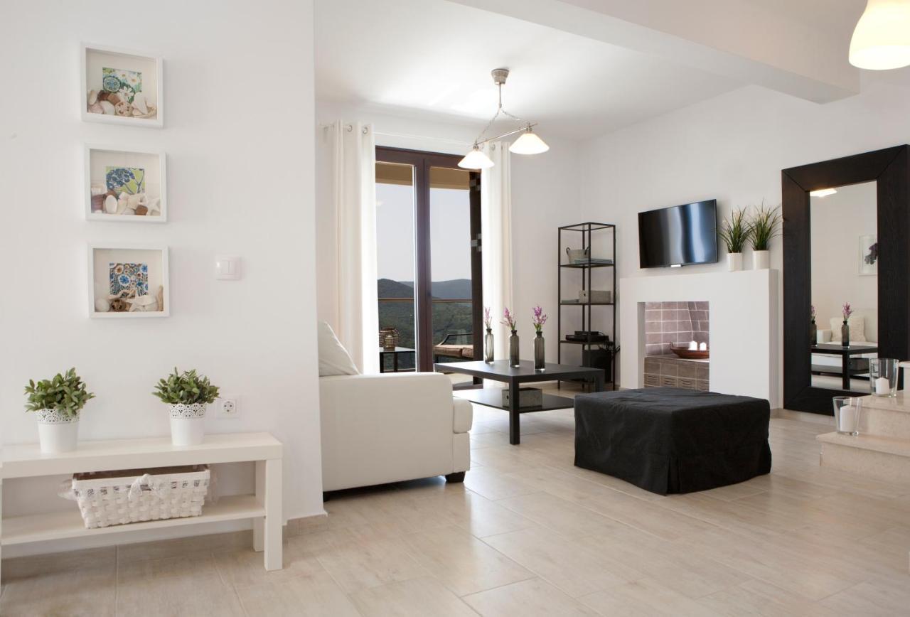 Heavenly Heights Villas By Kb Hospitality Evgiros ภายนอก รูปภาพ